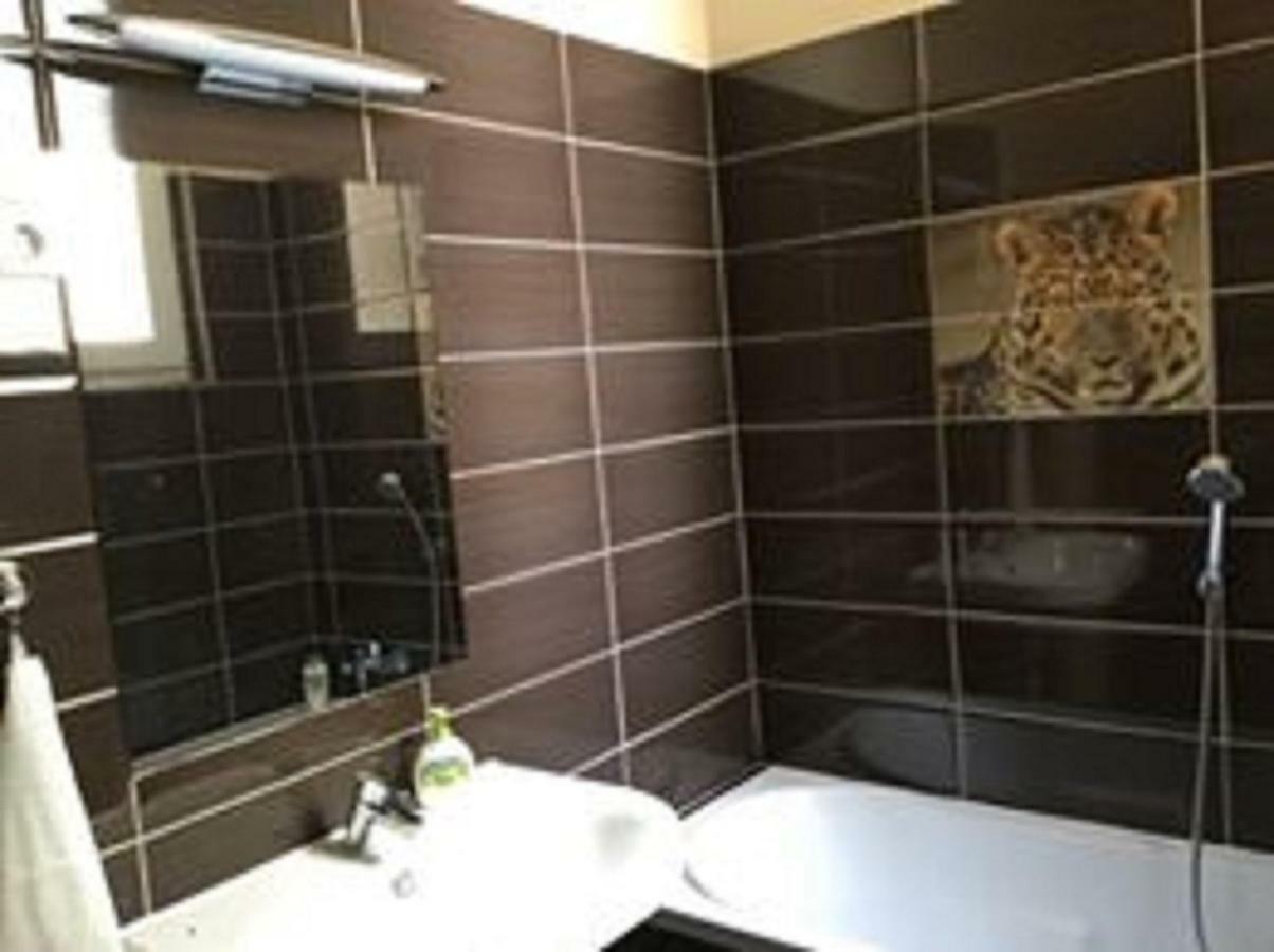 Adam's Flat Apartment Budapest Bagian luar foto